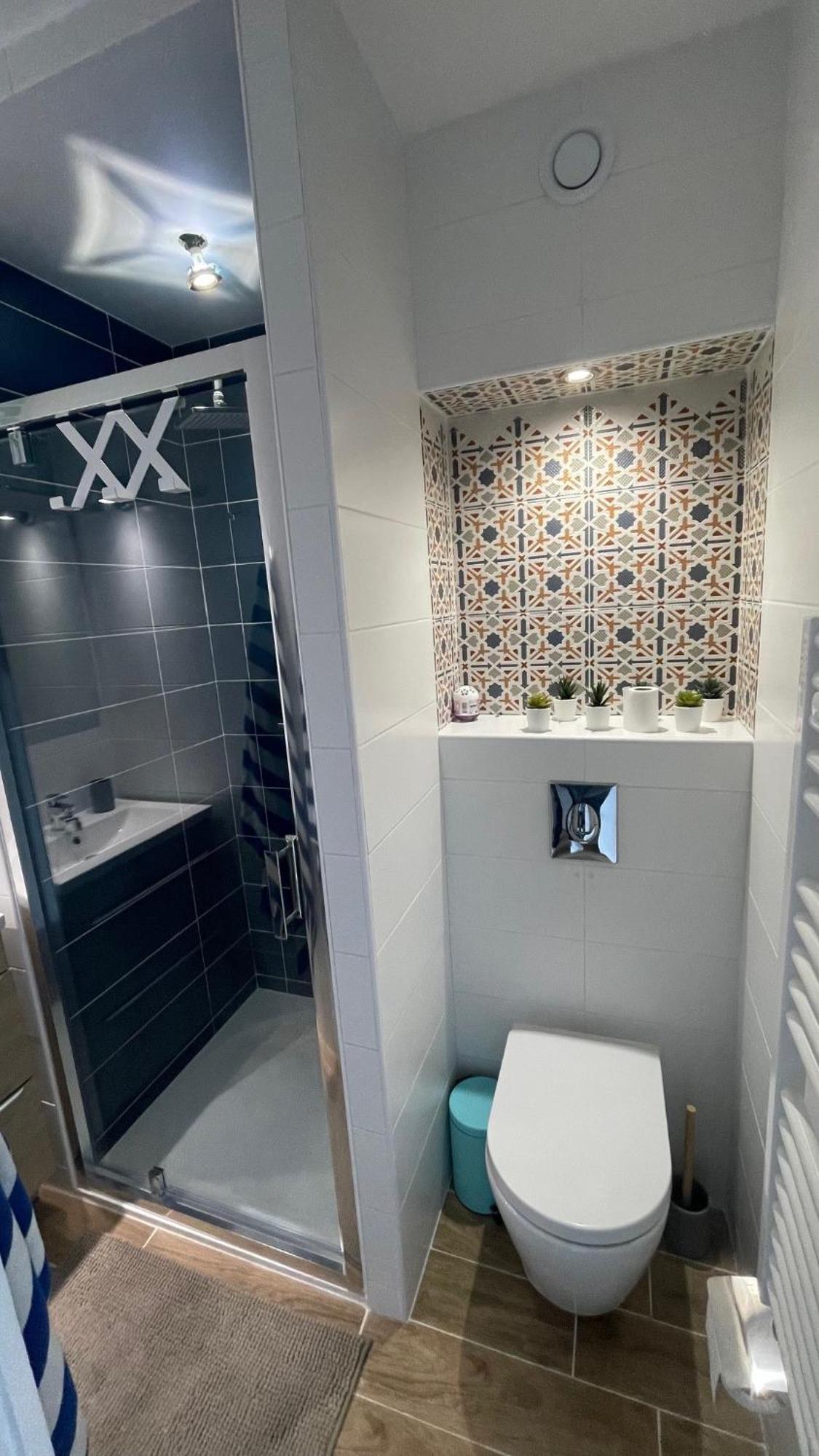 אנטיב Joli Studio Vue Mer, Piscine, Tennis, Parking מראה חיצוני תמונה